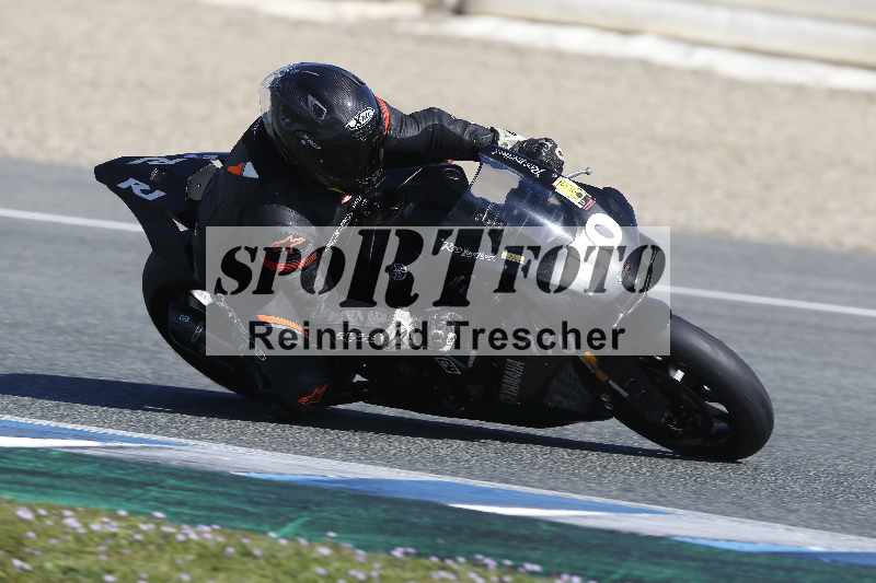 /Archiv-2024/02 29.01.-02.02.2024 Moto Center Thun Jerez/Gruppe schwarz-black/170